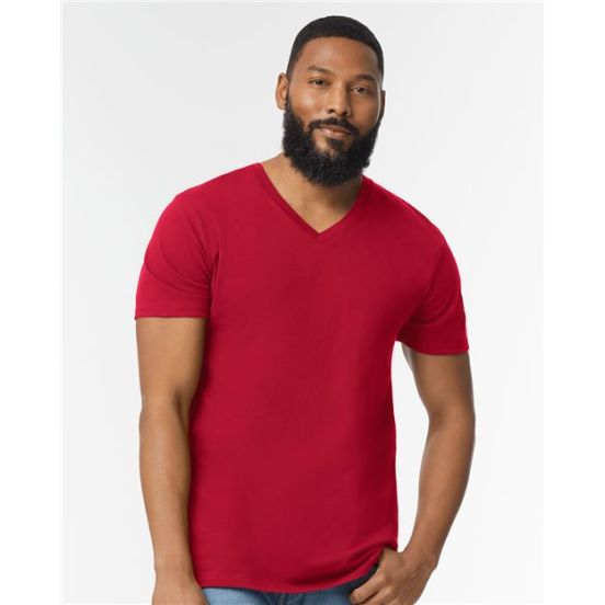 Gildan 64V00 Unisex Softstyle® V-Neck T-Shirt